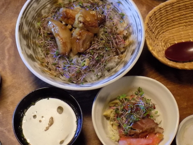 豚トロ角煮丼(大盛り)_ダイニングカフェ 新