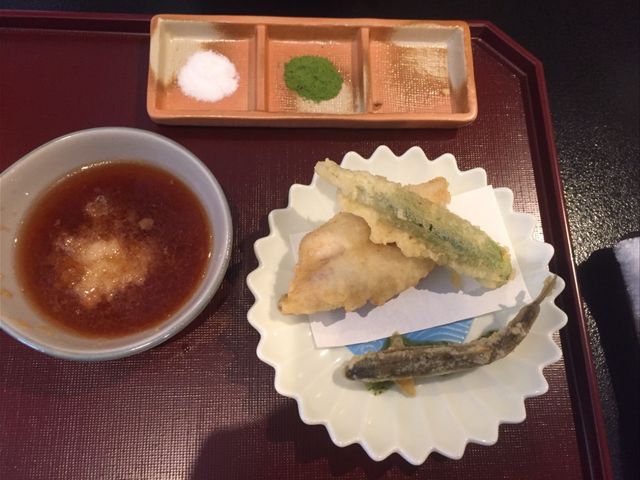 稚鮎、オクラ_天ぷら 圓堂 岡ざき邸