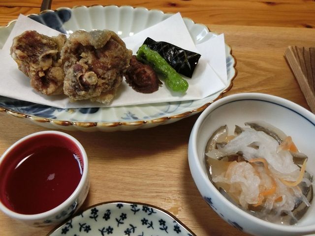 唐揚げ、酢の物、生き血_安心院亭