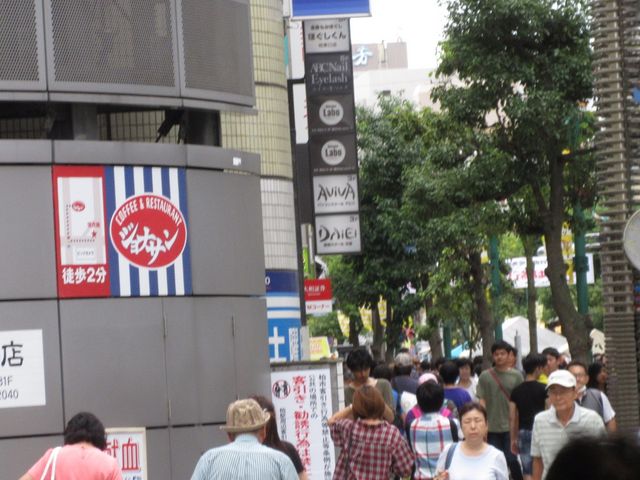 ジョナサン看板_ジョナサン柏駅前店