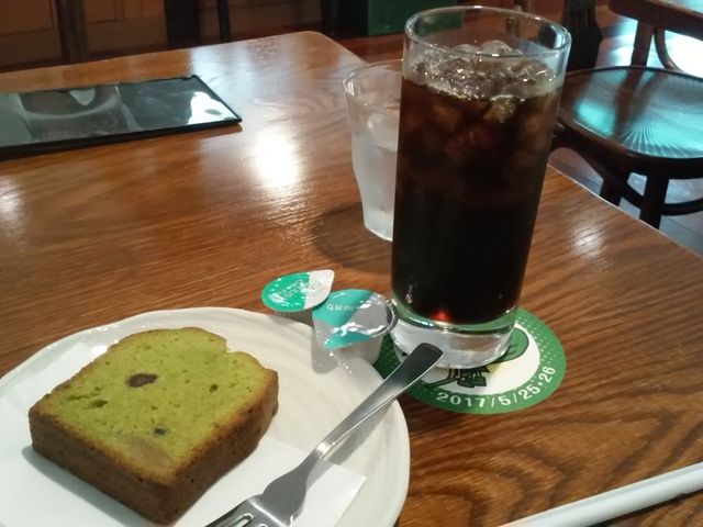 小松菜パウンドケーキ_キューズカフェ