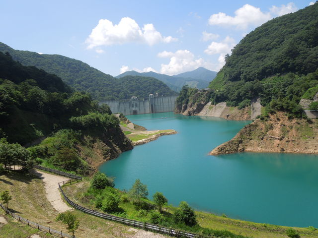ダム_四万川ダム