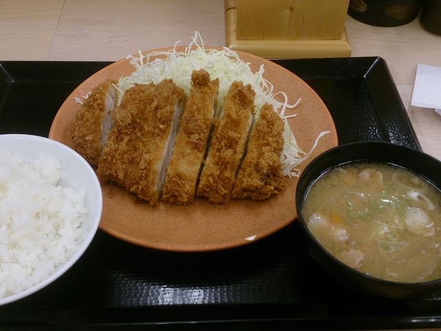 ロースカツ定食_かつや越谷店