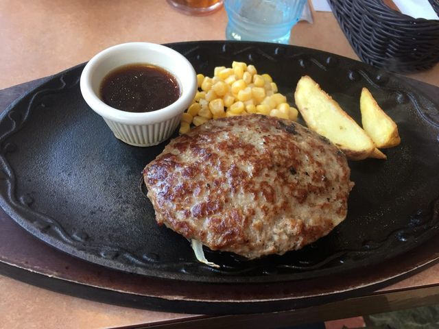ハンバーグランチ_ステーキハンバーグ&サラダバー けん 南草津店