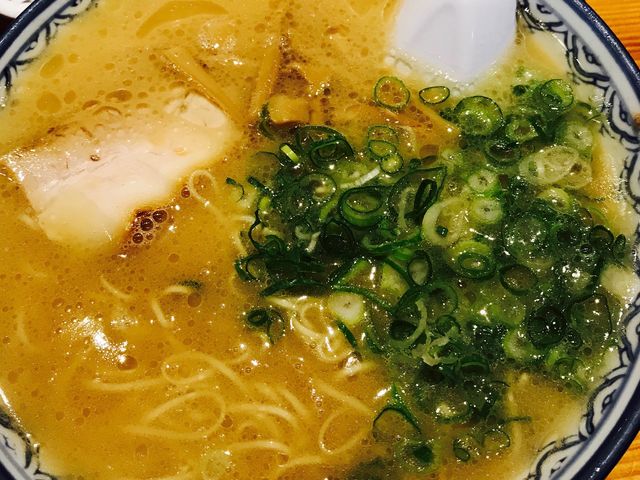 赤のれん_赤のれん節ちゃんラーメン