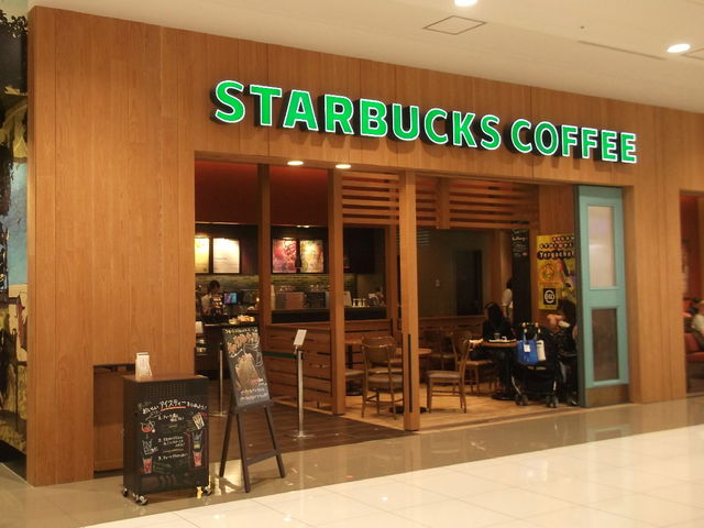 入り口_スターバックスコーヒー イオンモール幕張新都心ファミリーモール店
