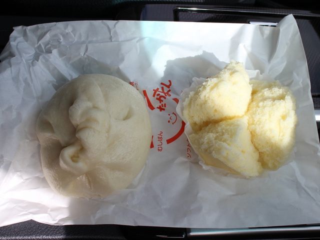 肉まんと蒸しパン_高橋まんじゅう屋