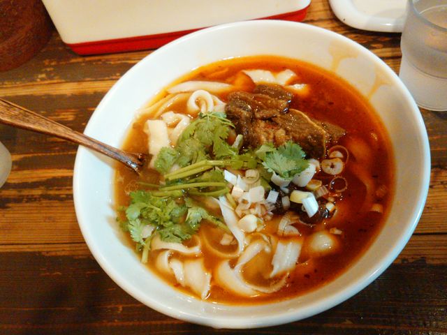 牛肉刀削麺_中華第一家 杜記