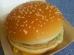 マクドナルド50号足利店の写真1
