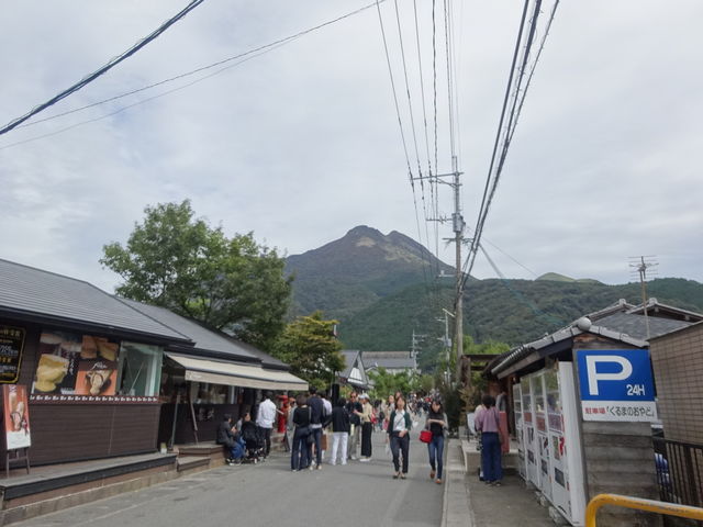 湯平街道_湯布院 金賞コロッケ 一号店