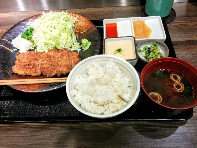 1_牛かつ もと村
