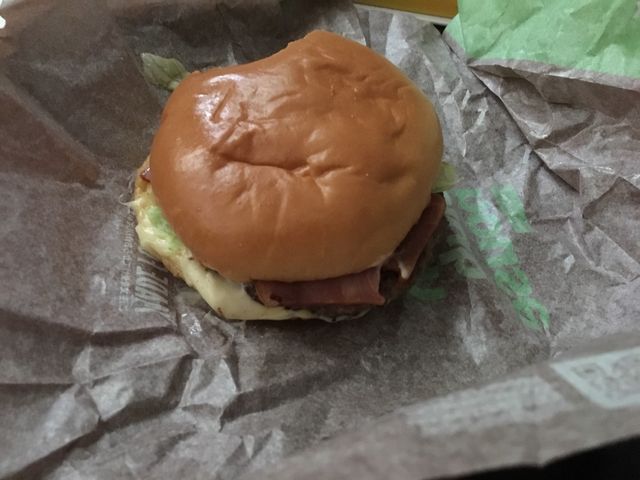 バーガー_マクドナルド伊勢崎アピタ店