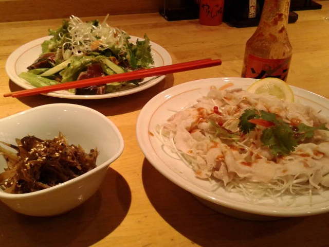 じゃこきんぴらとピリ辛皿しゃぶ_遊食菜彩 いちにいさん 札幌ステラプレイス