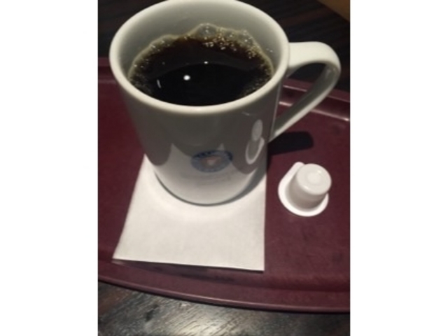 落ち着く店内です。_エクセルシオールカフェ市ヶ谷駅前店