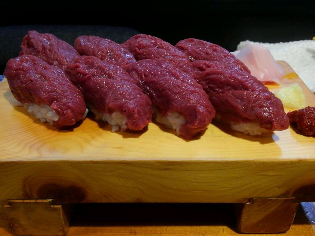 馬刺しの握り_蔵の店