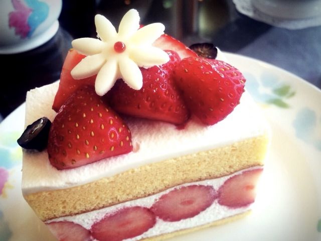 ケーキセット_ロビー ラウンジ
