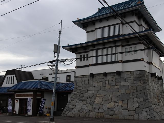 お城が目印_鯉寿し