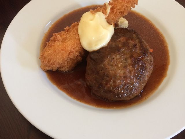 ハンバーグ海老フライ定食_田中屋レストラン