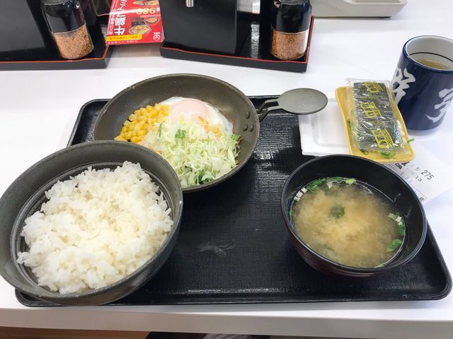 ハムエッグ納豆定食430円_吉野家 京橋店