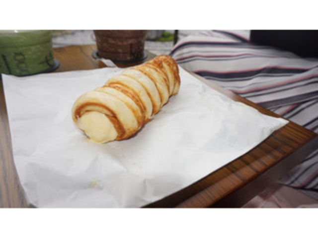 クニャーネ_たま木亭
