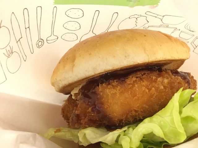 そりゃ付くわ。わざとだからな。_モスバーガールート1中島店