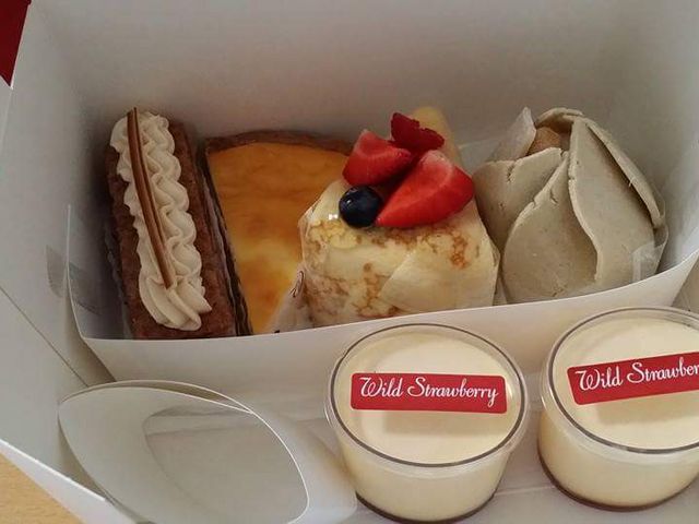 ケーキ_ワイルドストロベリー