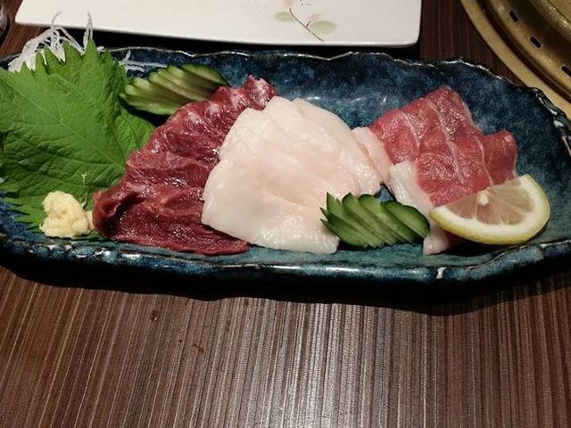 新鮮な馬刺_藤太