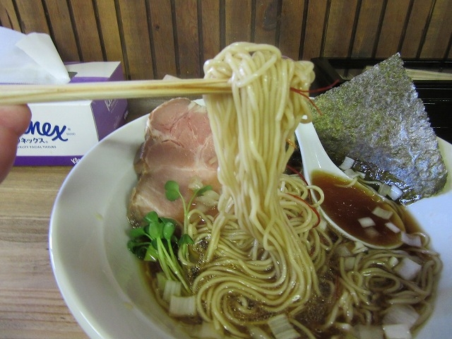 北海道産小麦春よ恋で作った麺_へべれ家