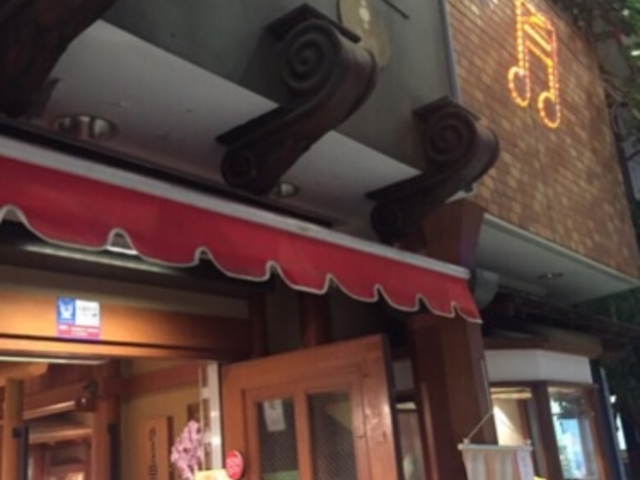 店内入り口です。_ぶどうの木&鎌倉座 阿佐ヶ谷店