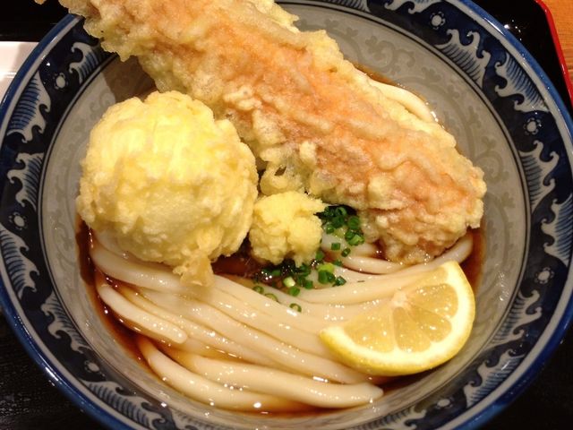 うどん_釜たけうどん・八重洲北口店