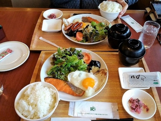 朝食_ロイヤルホスト早島インター店