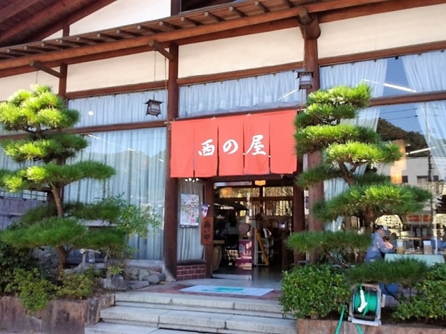 建物入口_西の屋美作店