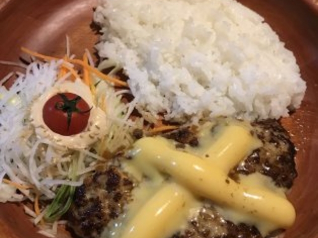 美味しいー♪_びっくりドンキー 小樽運河店