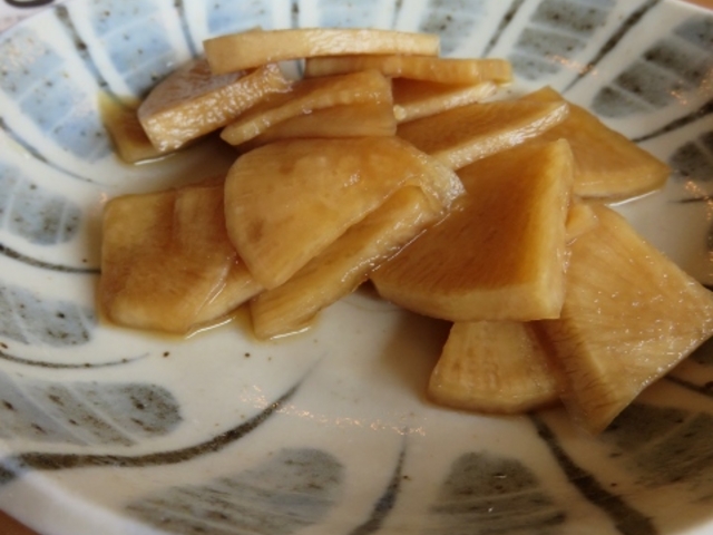 自家製の生姜味の大根のつけもの_蕎麦処やまとう