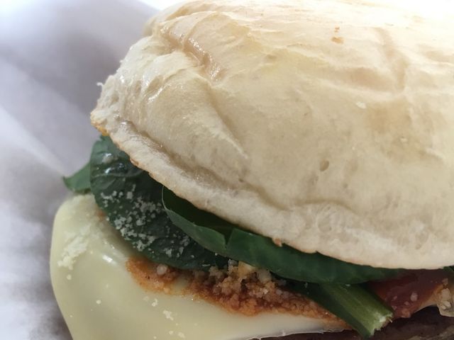まんま、ピザだよ_モスバーガー 青森柳川店