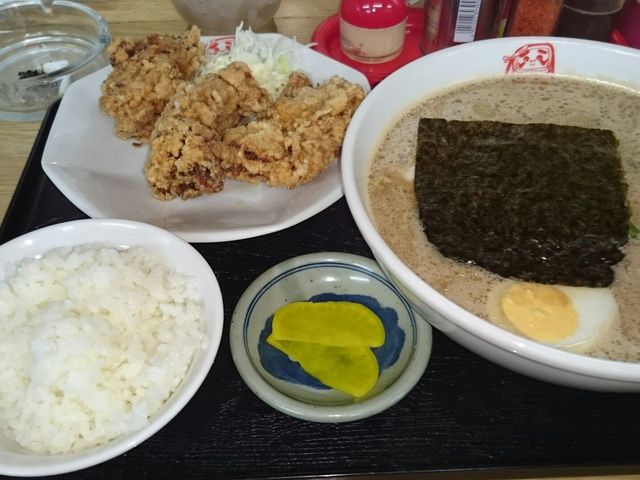 からあげ3個セットのどろラーメン_ラーメンだるまや 滝川店
