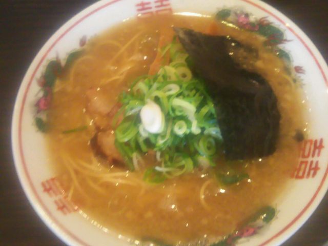 醤油豚骨ラーメン_河忠