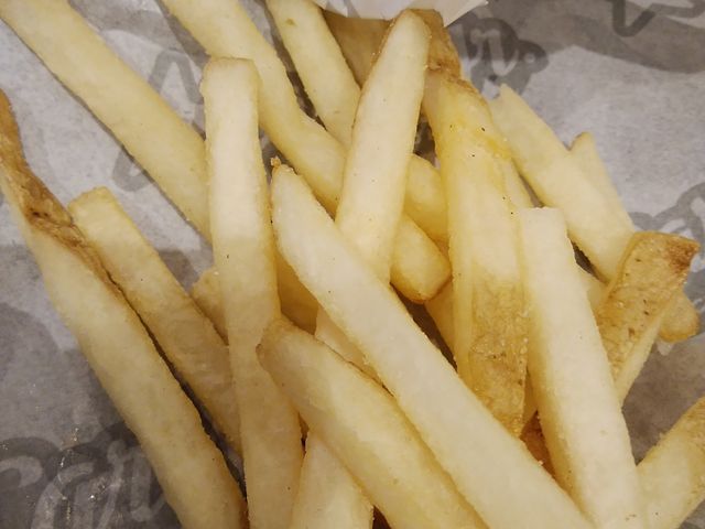 ポッテイトオ_カールスジュニア 秋葉原中央通り店