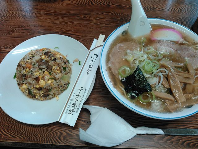 ラーメン+半チャーハン_チーナン食堂