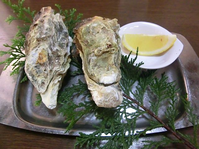 焼き牡蠣_いな忠