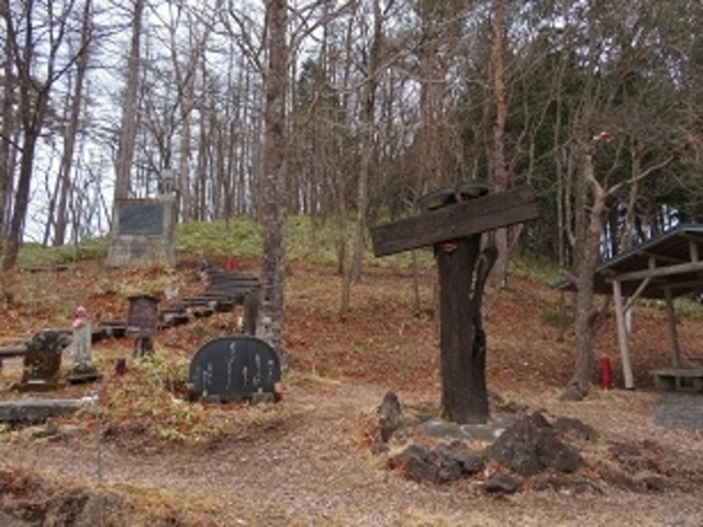 暮坂峠 頂上の立て札_暮坂峠