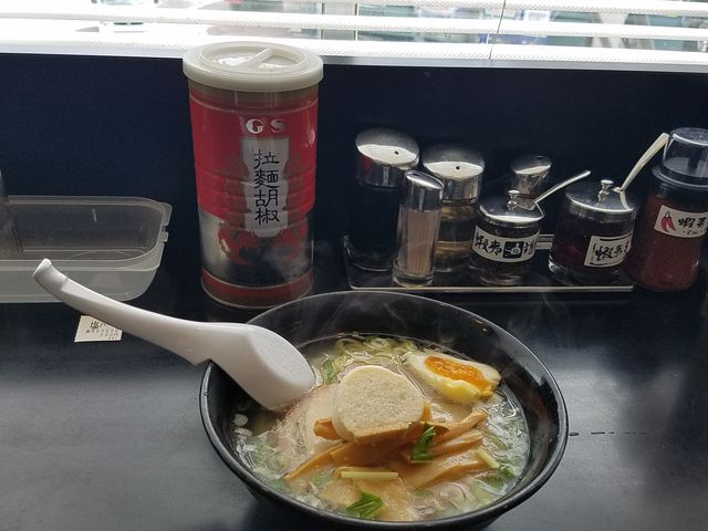 塩ラーメンハーフ_函館 あじさい 本店