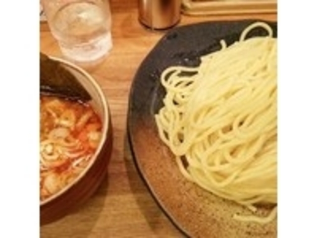 太麺のつけ麺_つけ麺屋 やすべえ 秋葉原店
