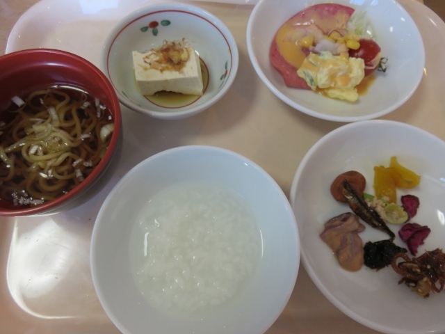朝食ブッフェ_ホテルイン鶴岡