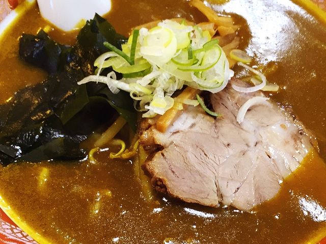 カレーラーメン_つるつる屋