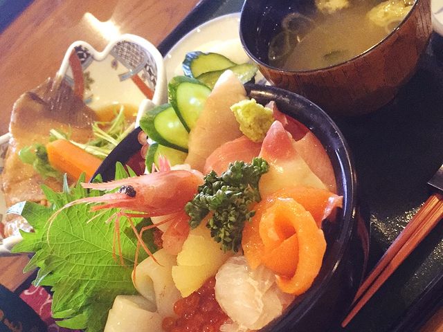 海鮮丼_荒磯鮨