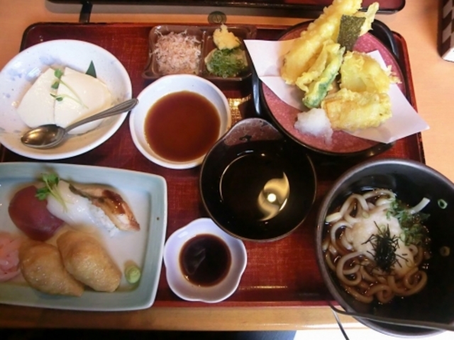手造り寄せ御膳_本家さぬきや 河内長野店
