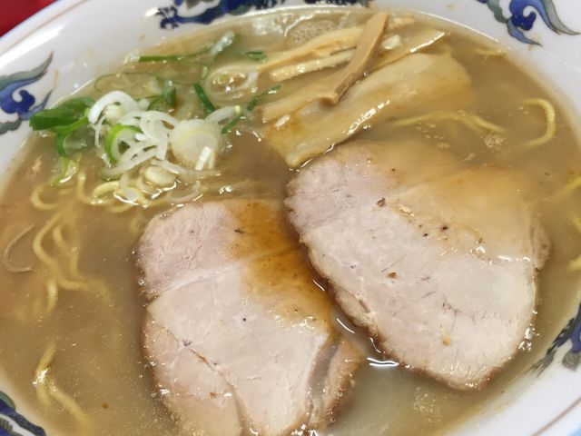 醤油ラーメン_らーめんや天金 ラーメン村店