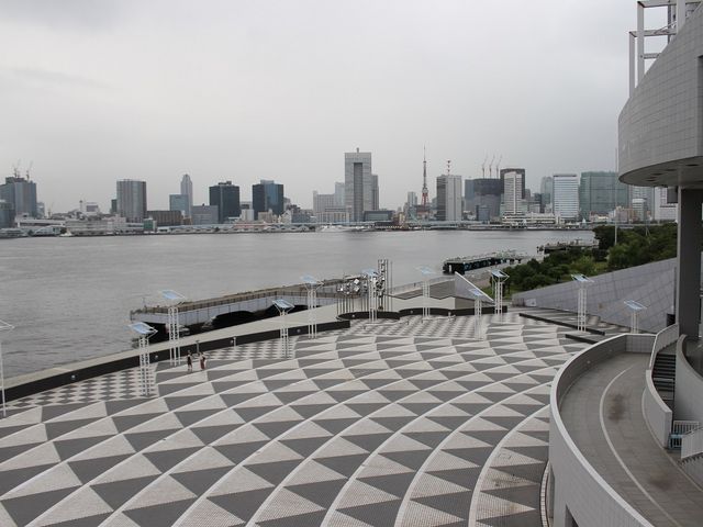 デッキから_晴海埠頭(客船ターミナル)