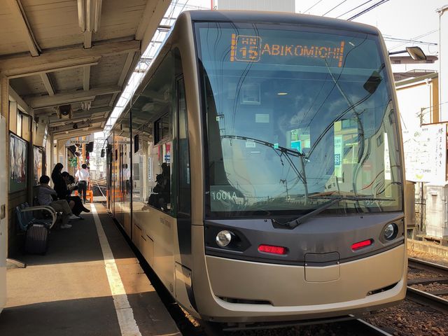 新車の方です。かっこいいですね。_阪堺電気軌道